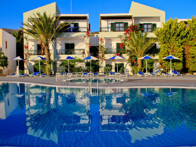 Nana Beach Hotel Boosts Rating on German OTAs